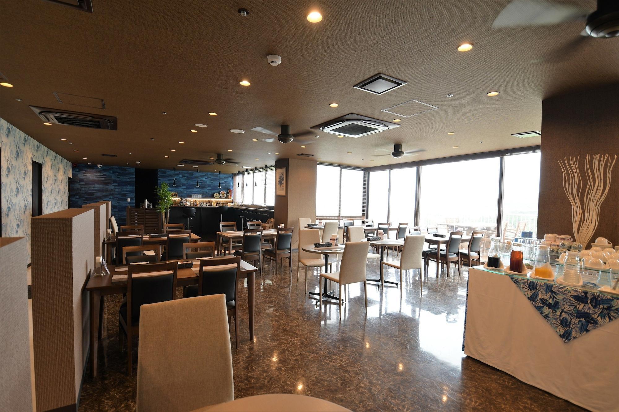 Rycom Crystal Hotel Окинава Экстерьер фото